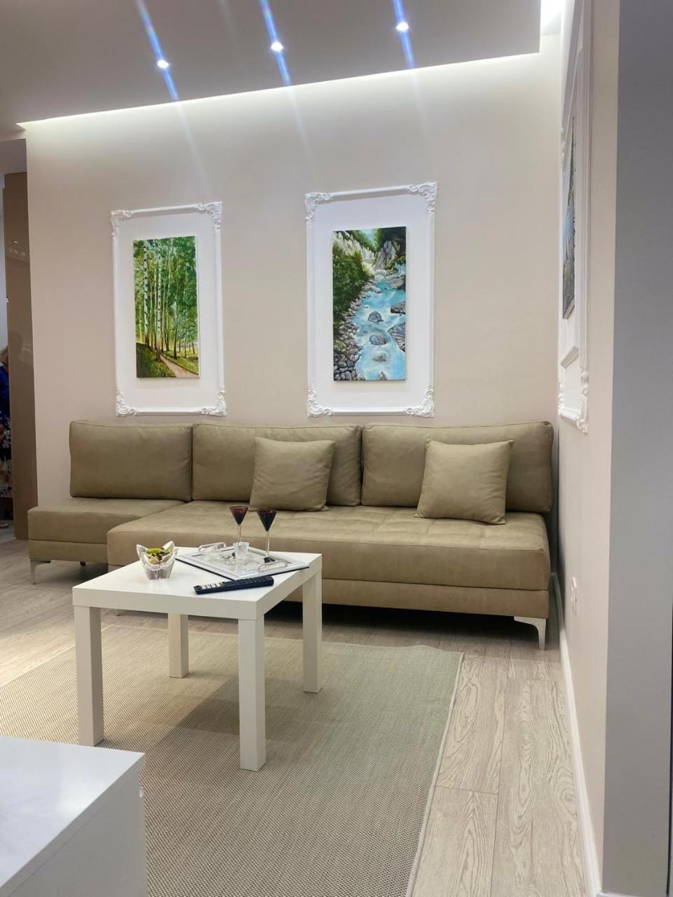 New Valona Apartment City Center วญอเรอ ภายนอก รูปภาพ